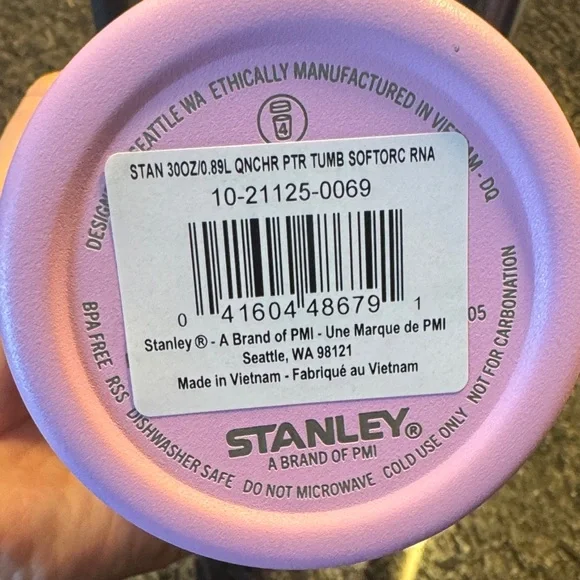 Stanley The FlipStraw Quencher Protour Tumbler- 30oz. Soft Orchid color - Picture 7 of 7